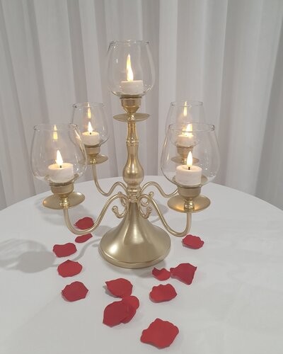 candleabra red rose petals
